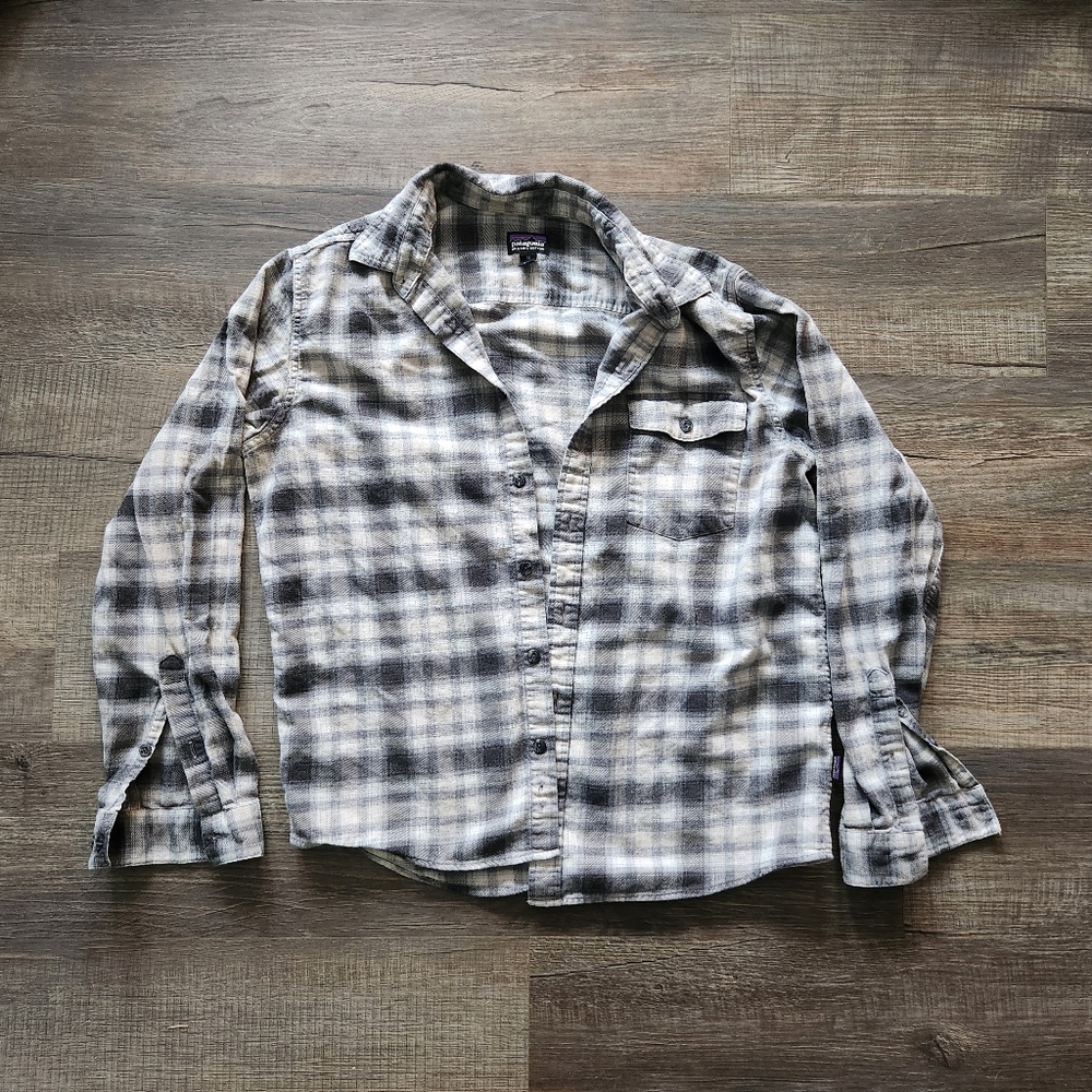 LIKE NEW Patagonia Flannel